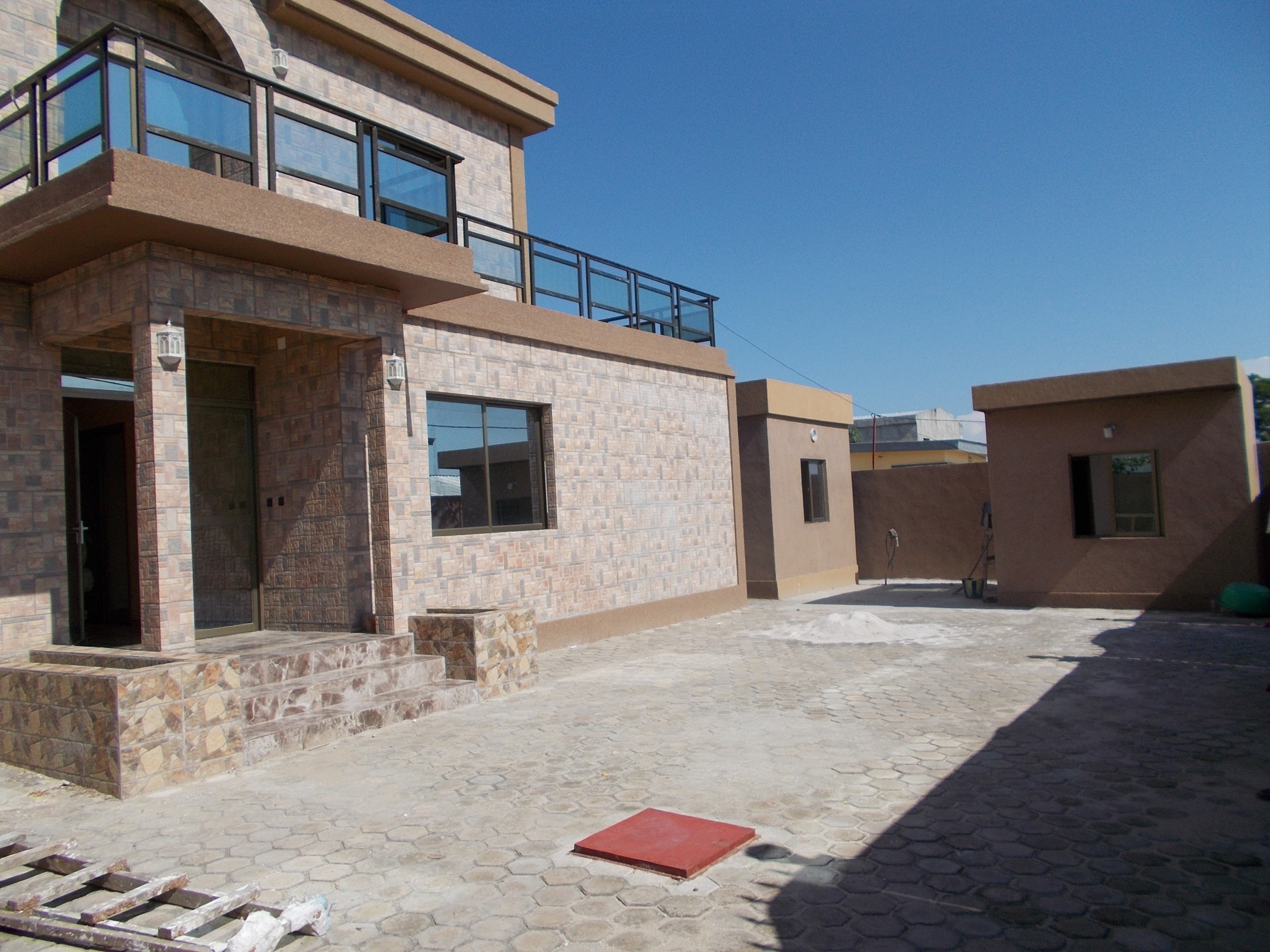 VILLA A LOUER NKOMBO BRAZZAVILLE NBY Immobilier & Conseils CONGO