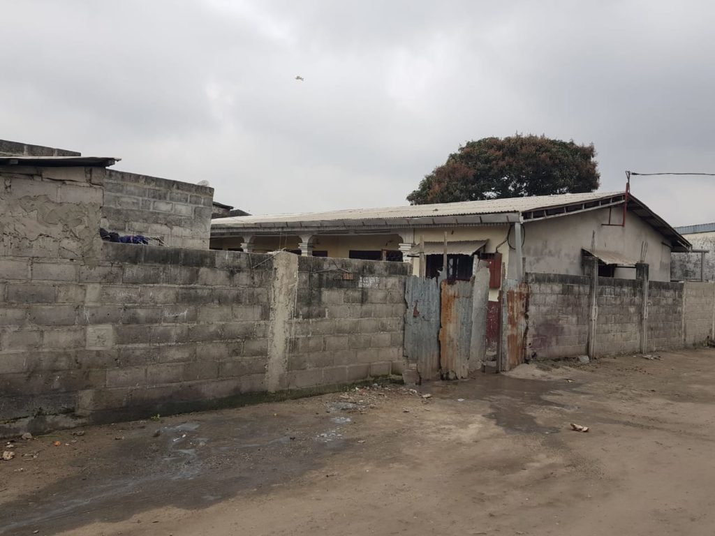 PARCELLE À VENDRE À FOND TIÉTIÉ POINTE NOIRE